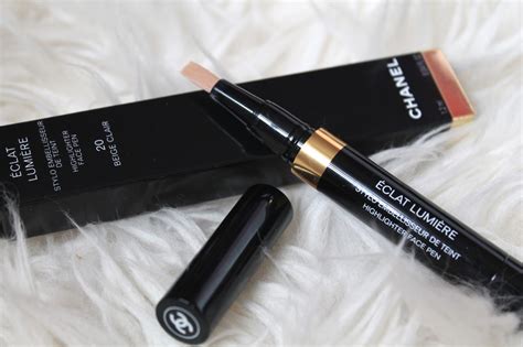 chanel eclat lumiere highlighter face pen